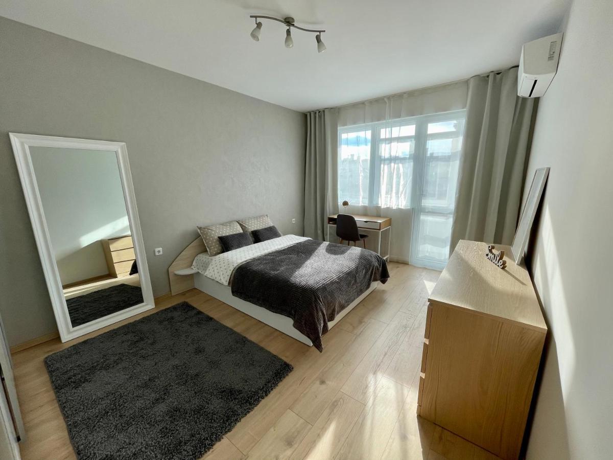 Comfy & Stylish Apartment Varna Exterior photo
