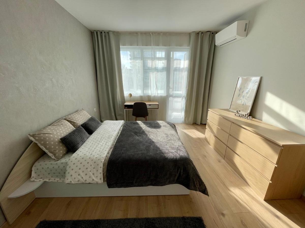Comfy & Stylish Apartment Varna Exterior photo